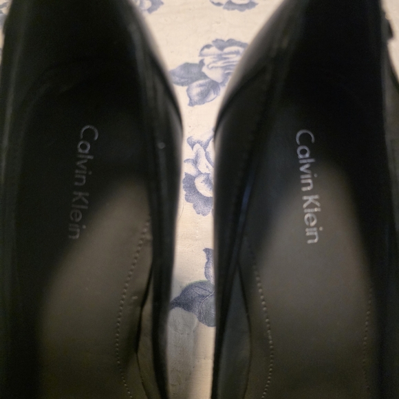 Calvin Klein Black Leather Platform Heel Pumps - Picture 7 of 15